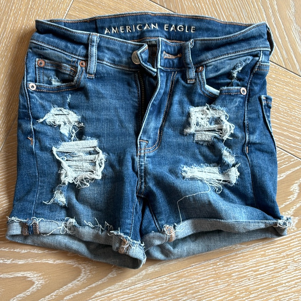 American Eagle High V Shortie Short - Size 000